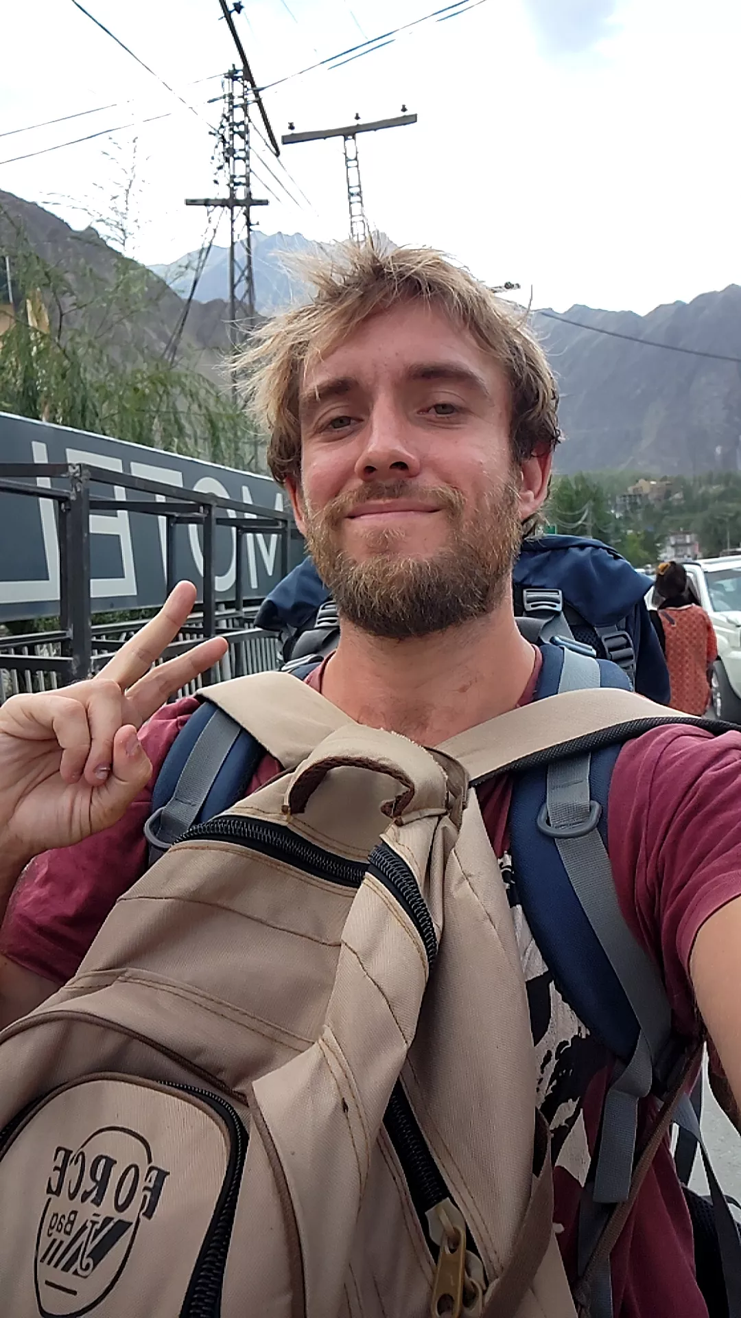 Backpacking and... smiling at you :)) Backpacking and... smiling at you :))