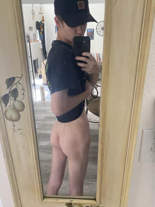 Do I have a cute ass? ♠️❤️‍🔥