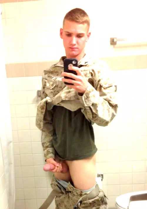 Dude - THANK YOU for your selfie. ♂️🍆😋🔥💗