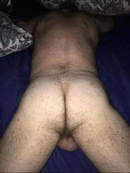 Has this bodybuilder daddy got what it takes? (65 yo Manhattan)