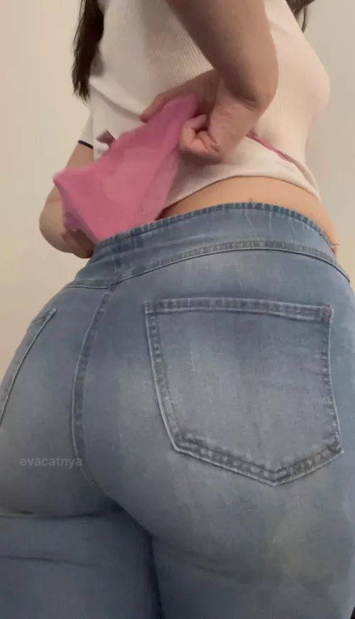 How do you feel about wedgies in jeans ;)
