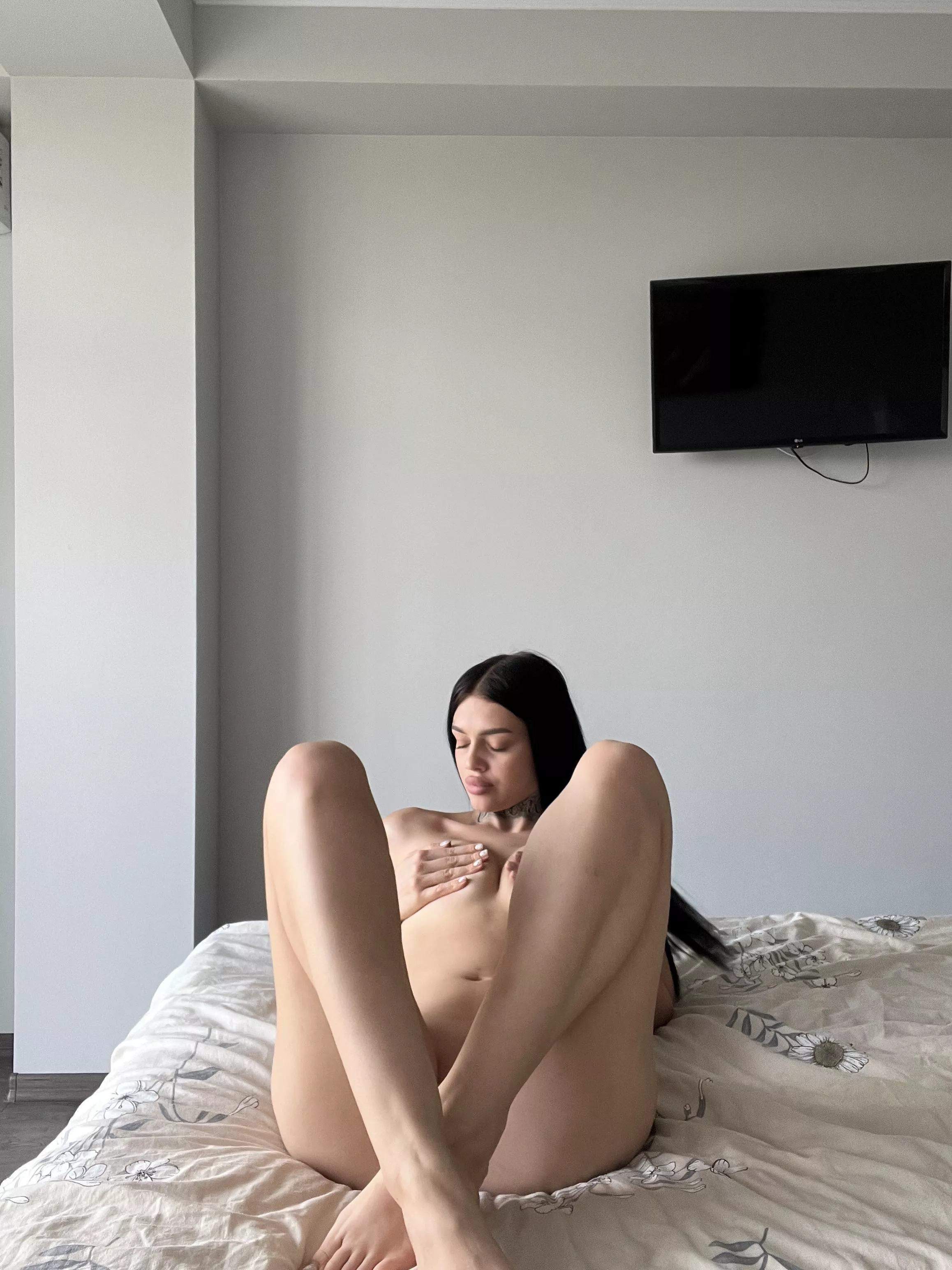 I love teasing and taunting, driving men wild with desire.