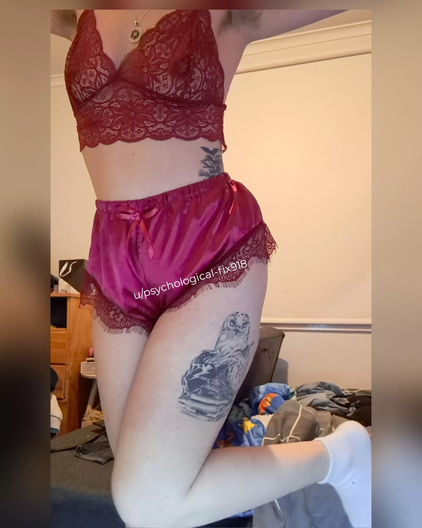 If you see a lady with hairy armpits, you can bet your life the bush below will match it :P