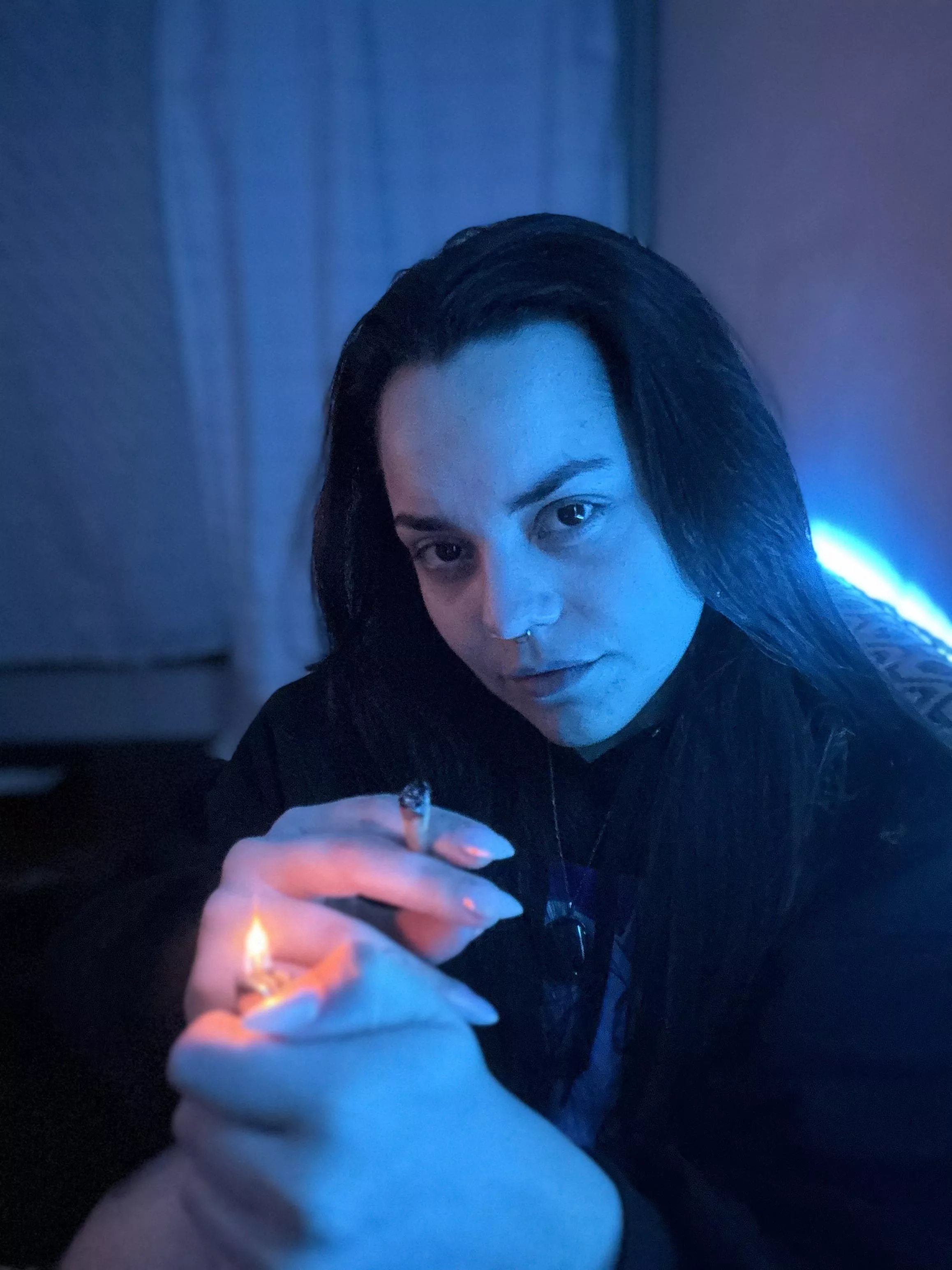 Rolled my own cigarette 💖, proud bby 🫶🏻