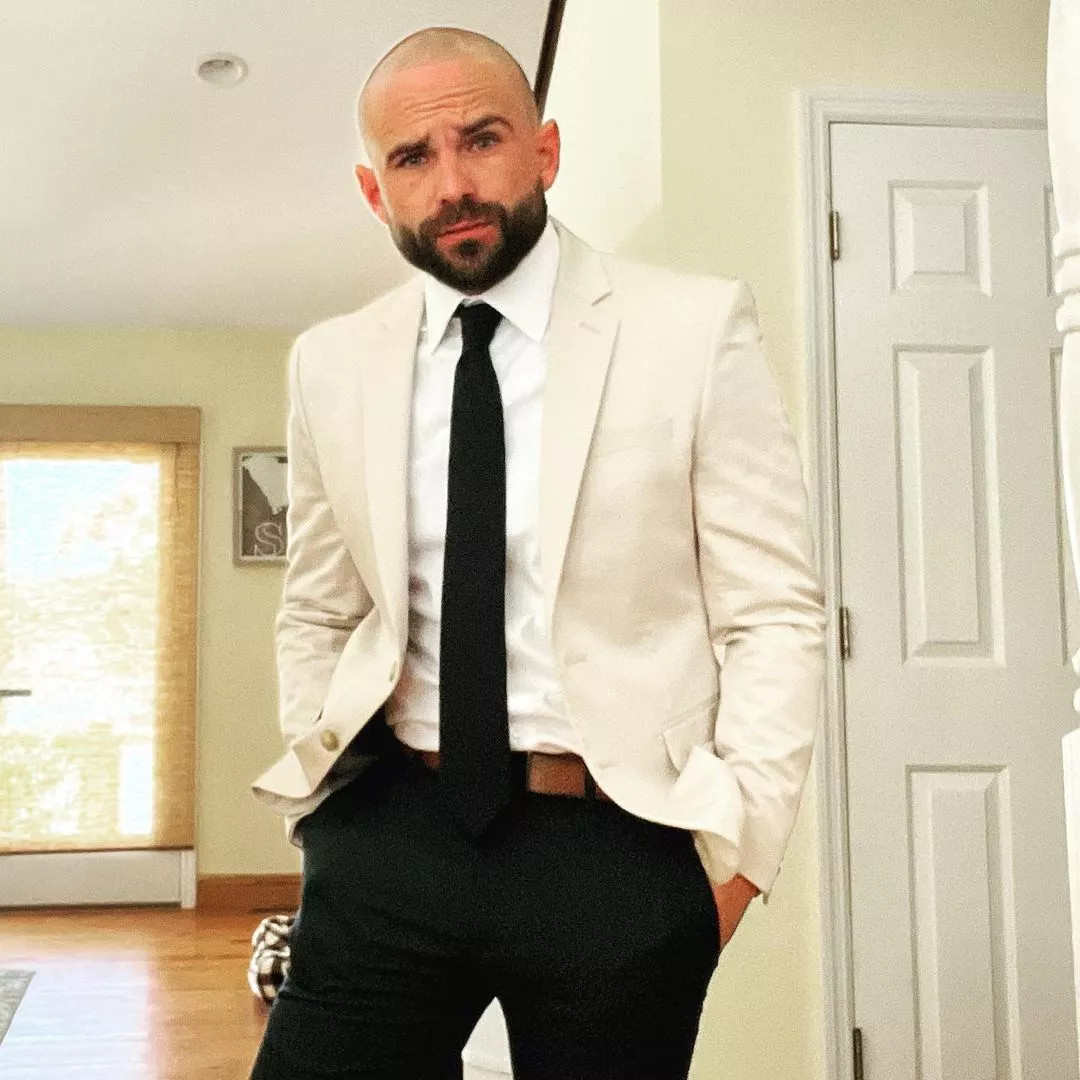 True men never let their girl down.