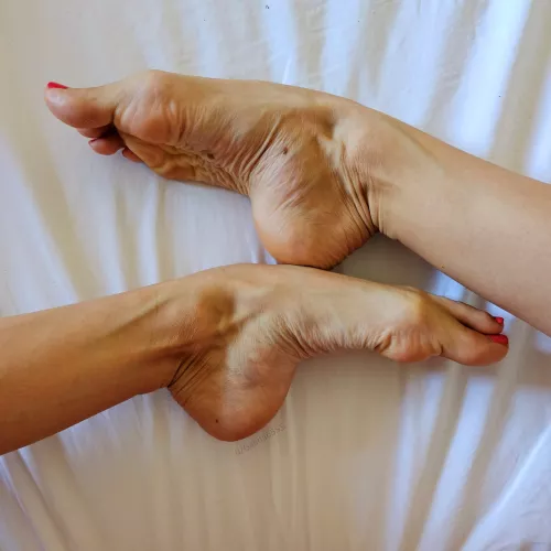 What's your favorite part about feet?