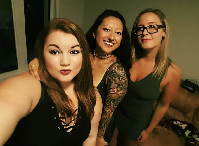 When you're the least attractive of your friends 🔥