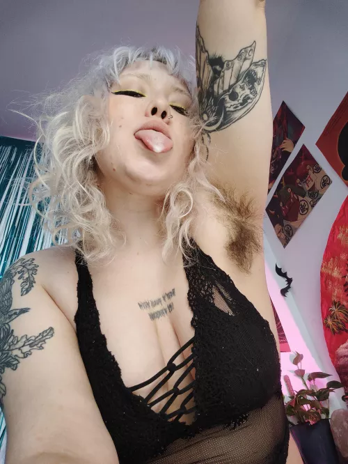 Who needs more armpit hair?