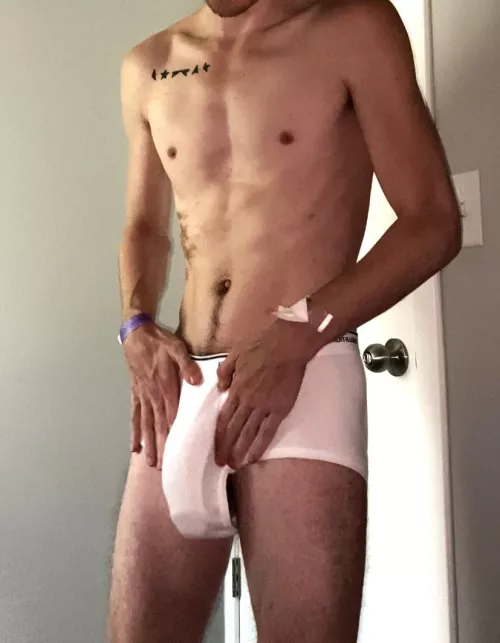 You know what they say about skinny boys