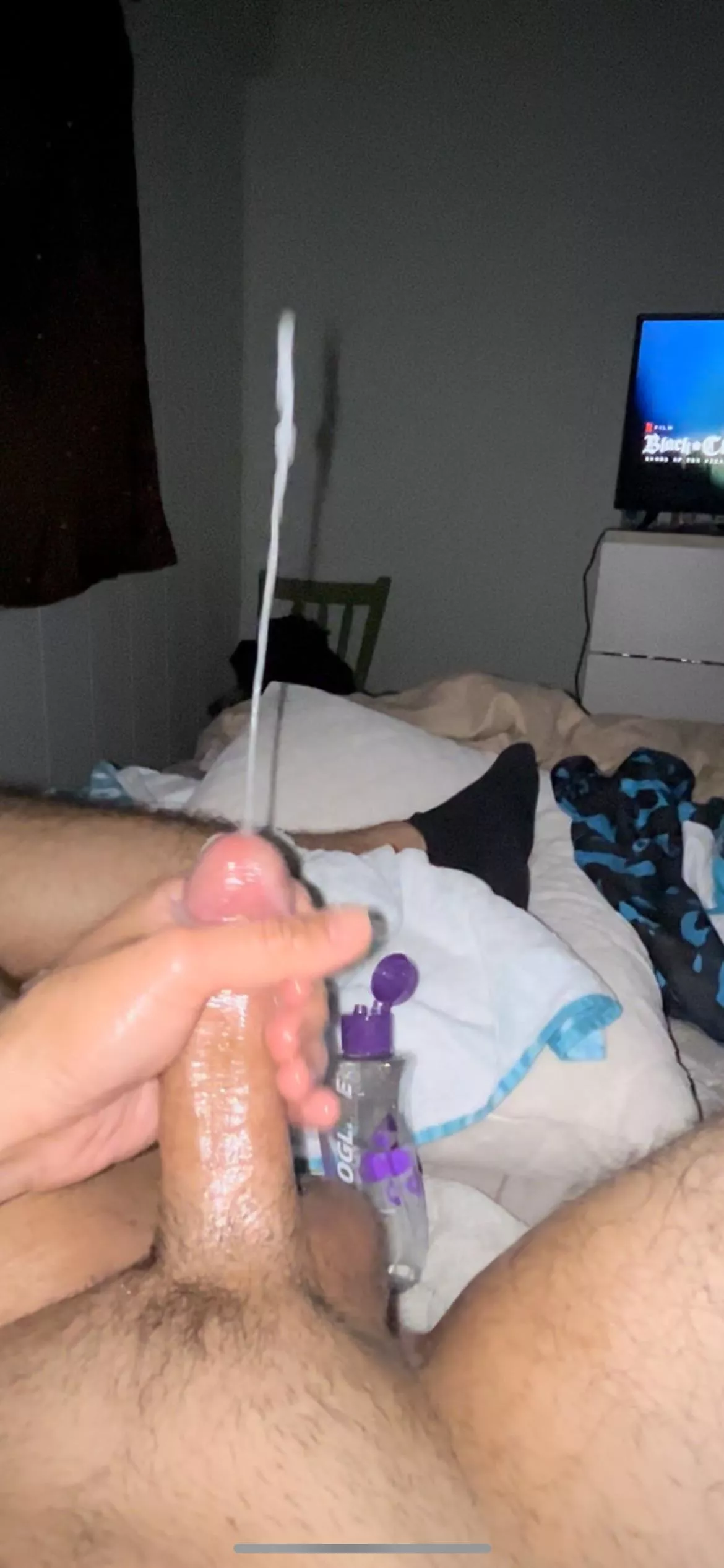 Anyone ever seen a cumshot shadow puppet? (Hint: look at the back wall ) ;)