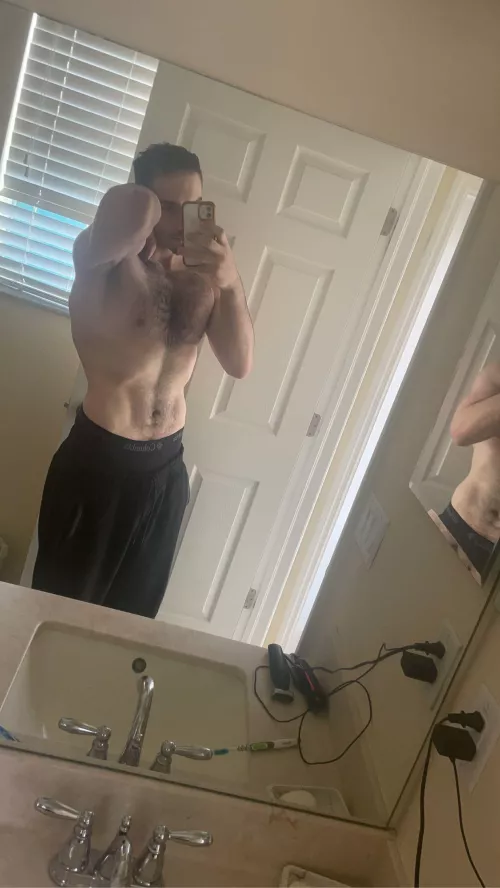 Anyone need a new bedroom rug? 👀