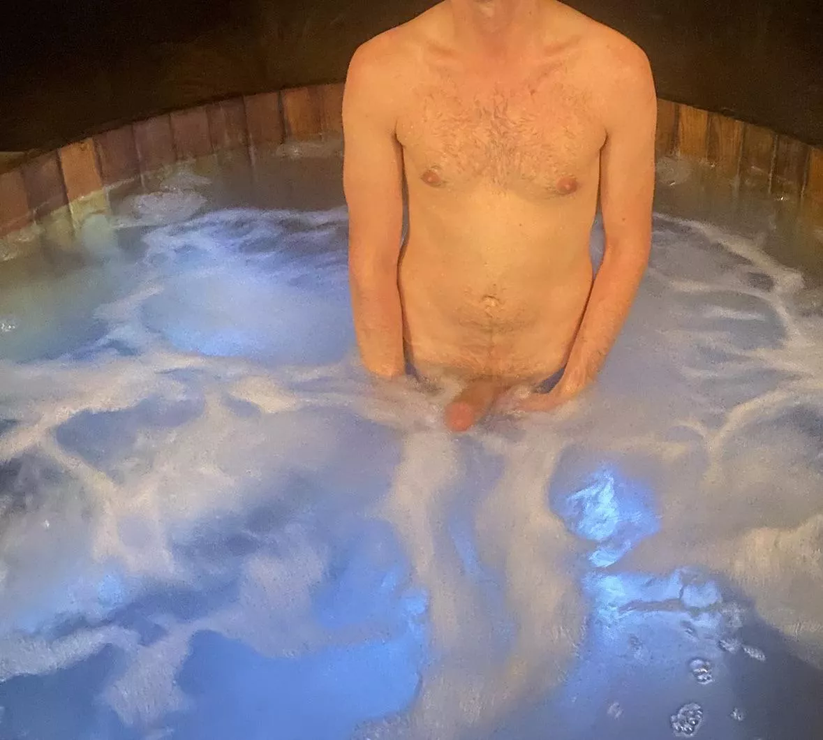 come join me in the gym’s hot tub