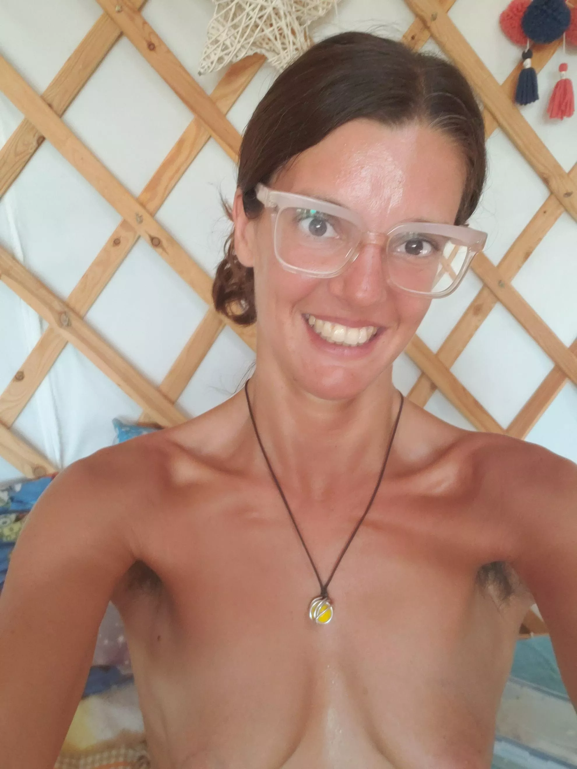 Coming home after a long train ride, stripping off was the best, but still so hot here ...