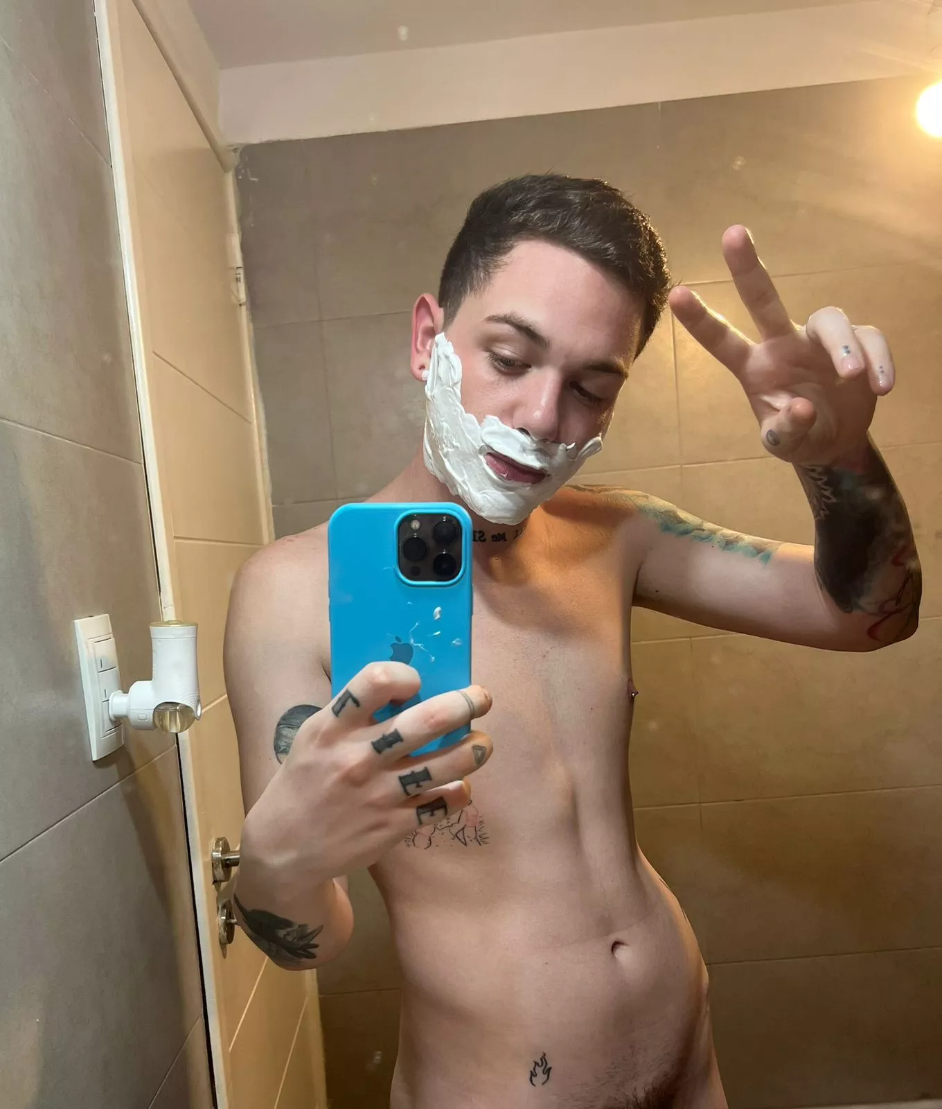 ell me what you think of me in the comments.