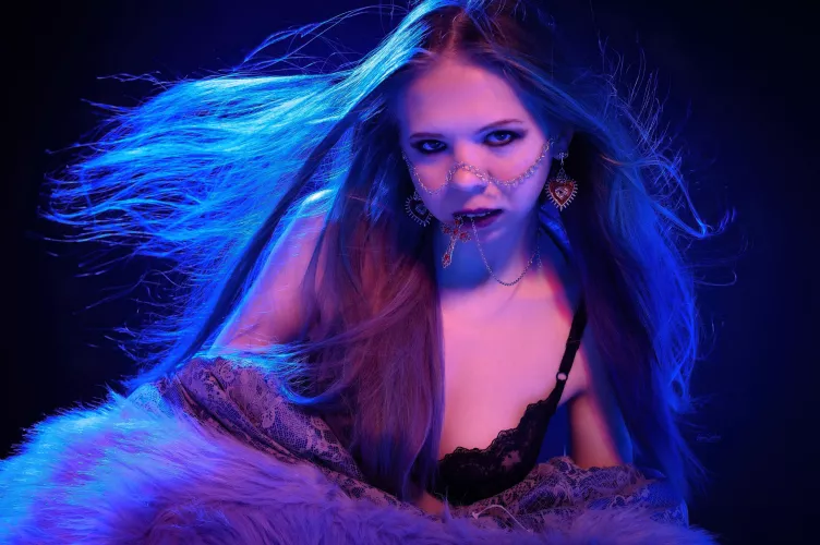 I bear a cross between my legs