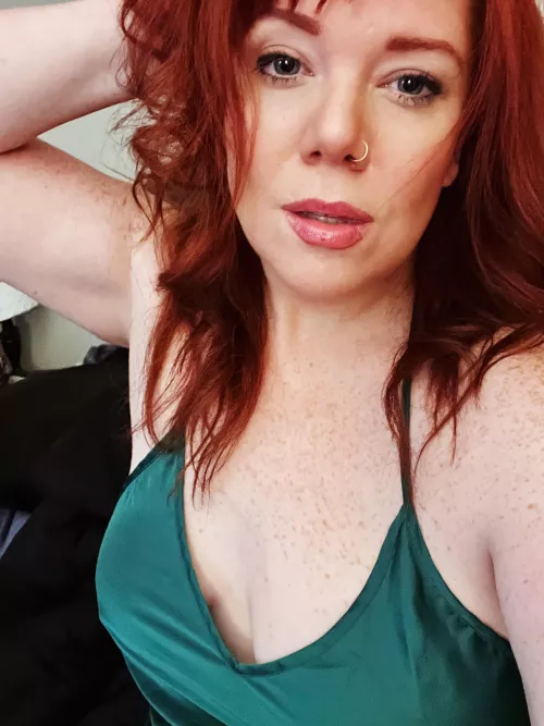 I love wearing dresses… easy access (f41)