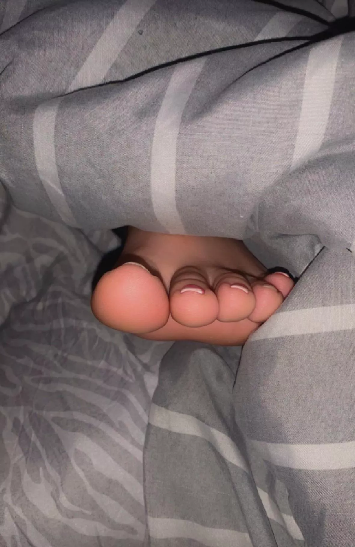 Pic of my toes while I was sleeping ;) what would be the first thing u did?