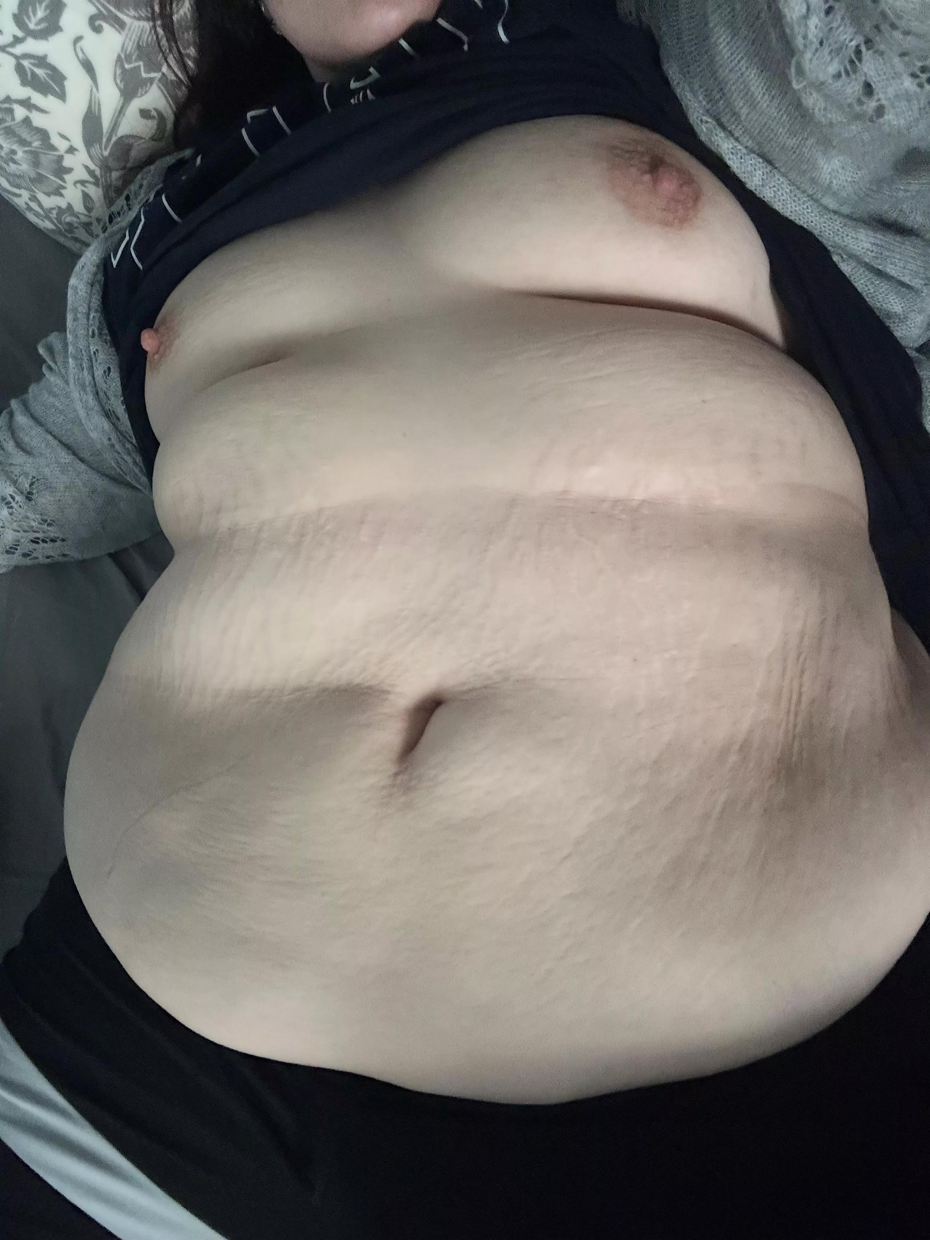 Soft and extremely jiggly 🤭