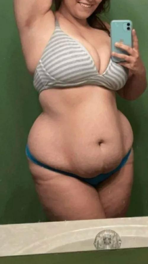 Tell me your thoughts on my thick mombod!