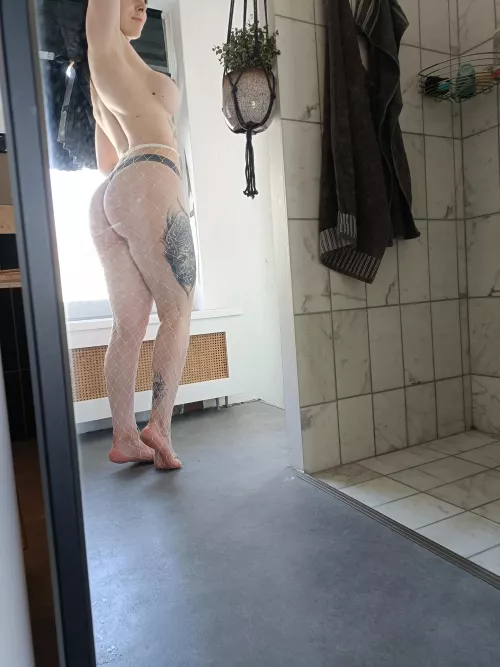 White fishnets for a change