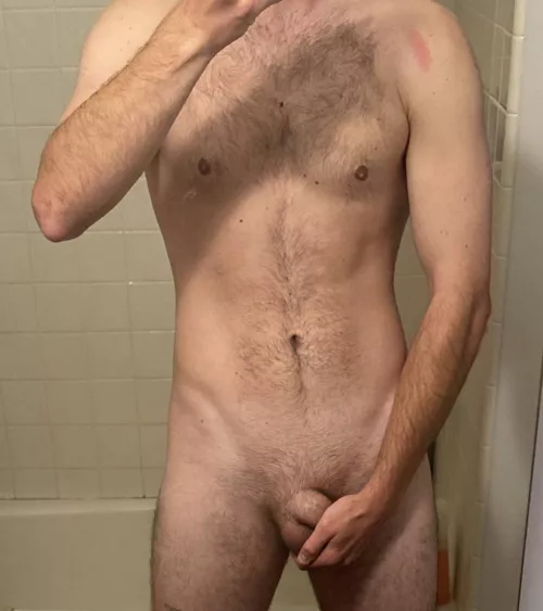 23 horny hockey bro looking for a fit jerk bud @djdj5139