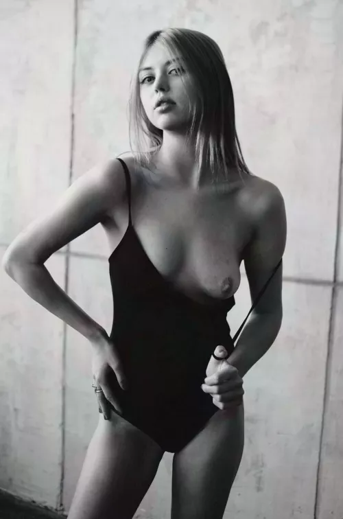 can i open my legs for you x