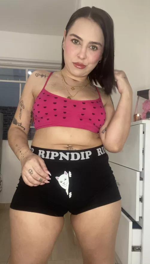 Even my pussy can't breath anymore :)