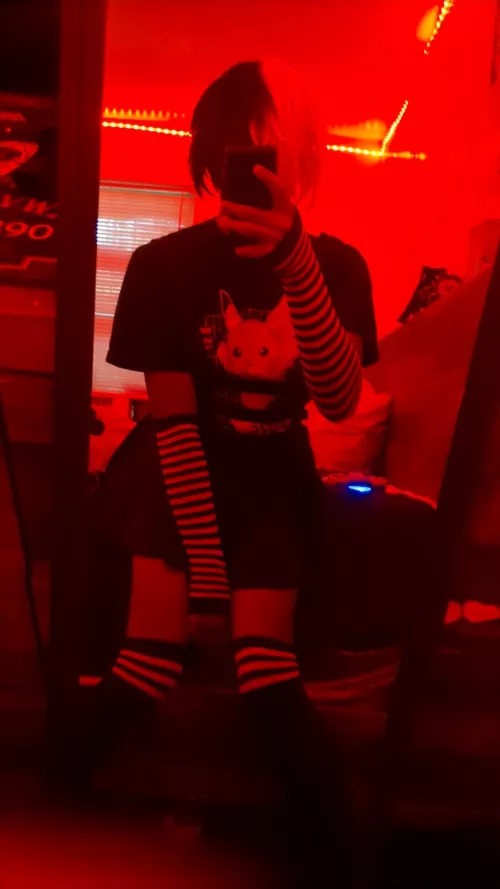 Hi (say it back😖)