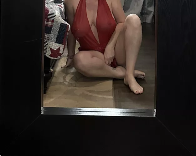 How’s the view babe