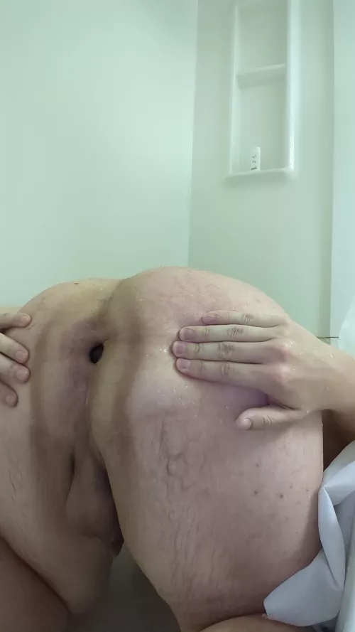 I have an entire 14 inch dildo inside of me for this picture