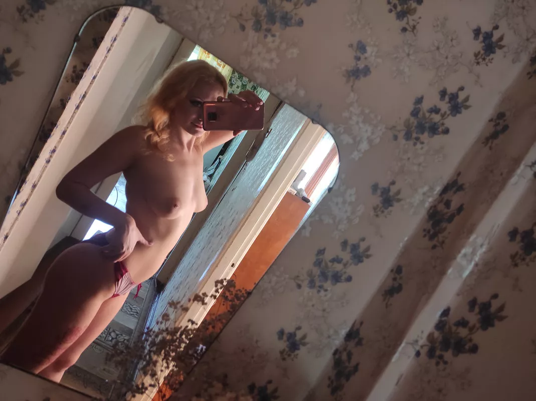 I love the shades of sunlight on me