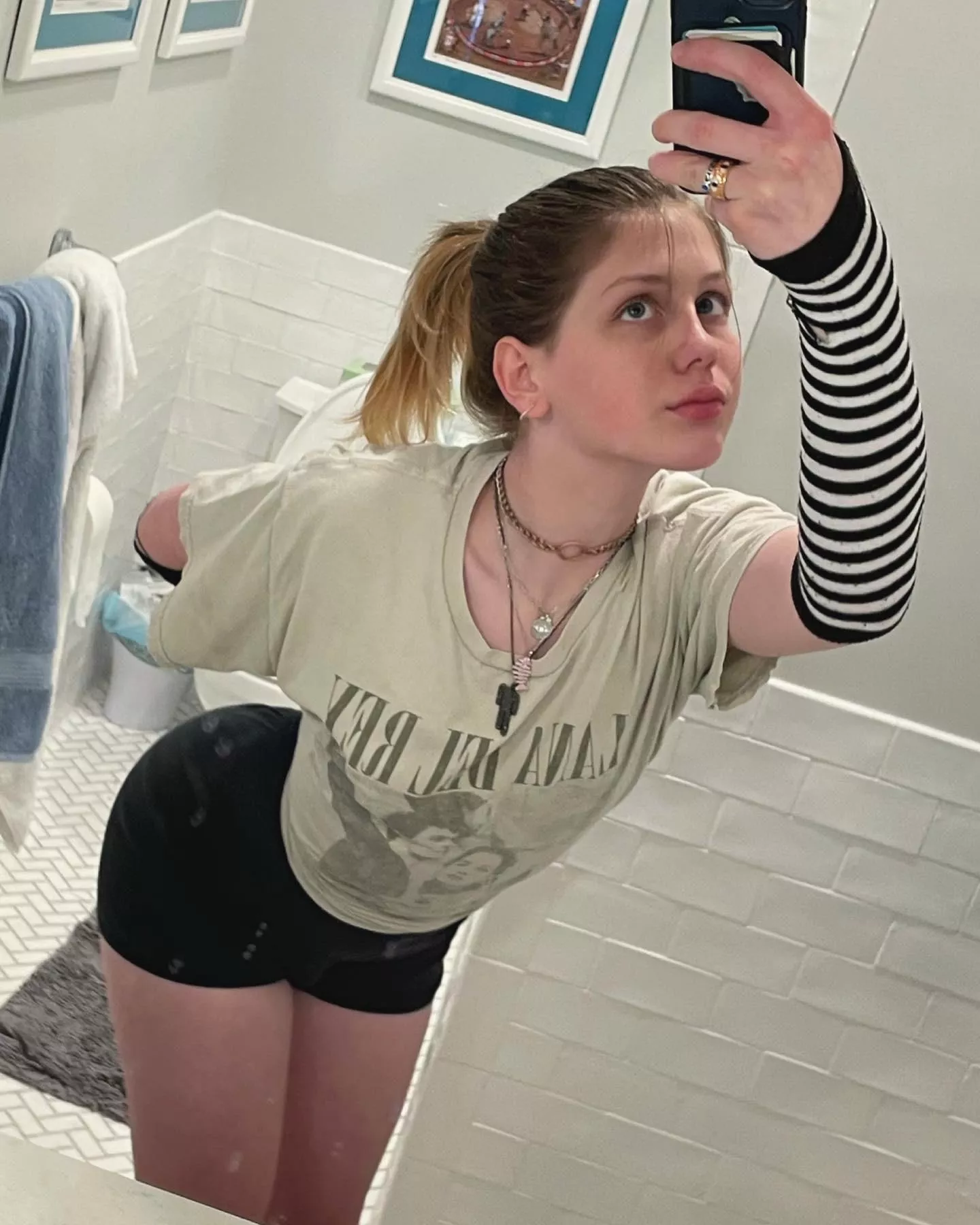 I never wear my hair back, but I kinda like how it looks here ;-;