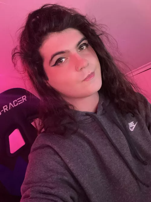 Lazy fit but I did my makeup good :3