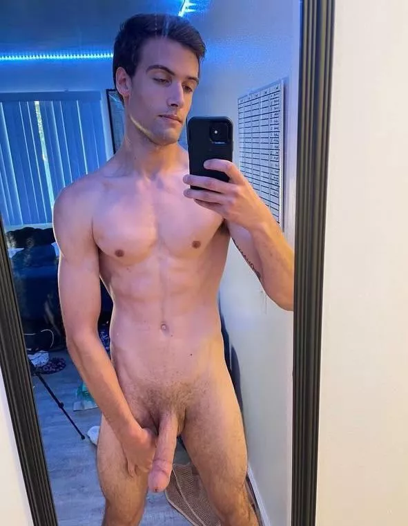 My cock is always ready for some slow teasing cock sucking action