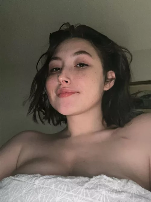 Still waiting for new roommate F23