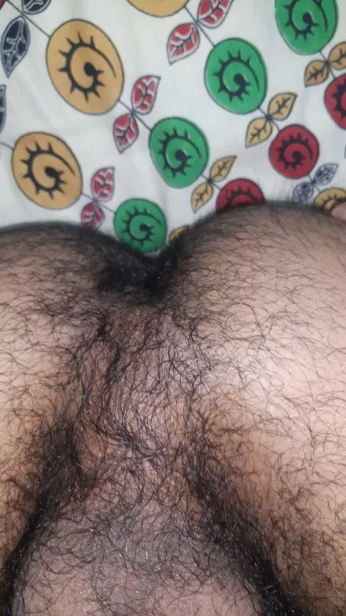 22 bottom here. Would you like to fuck my hairy ass?
