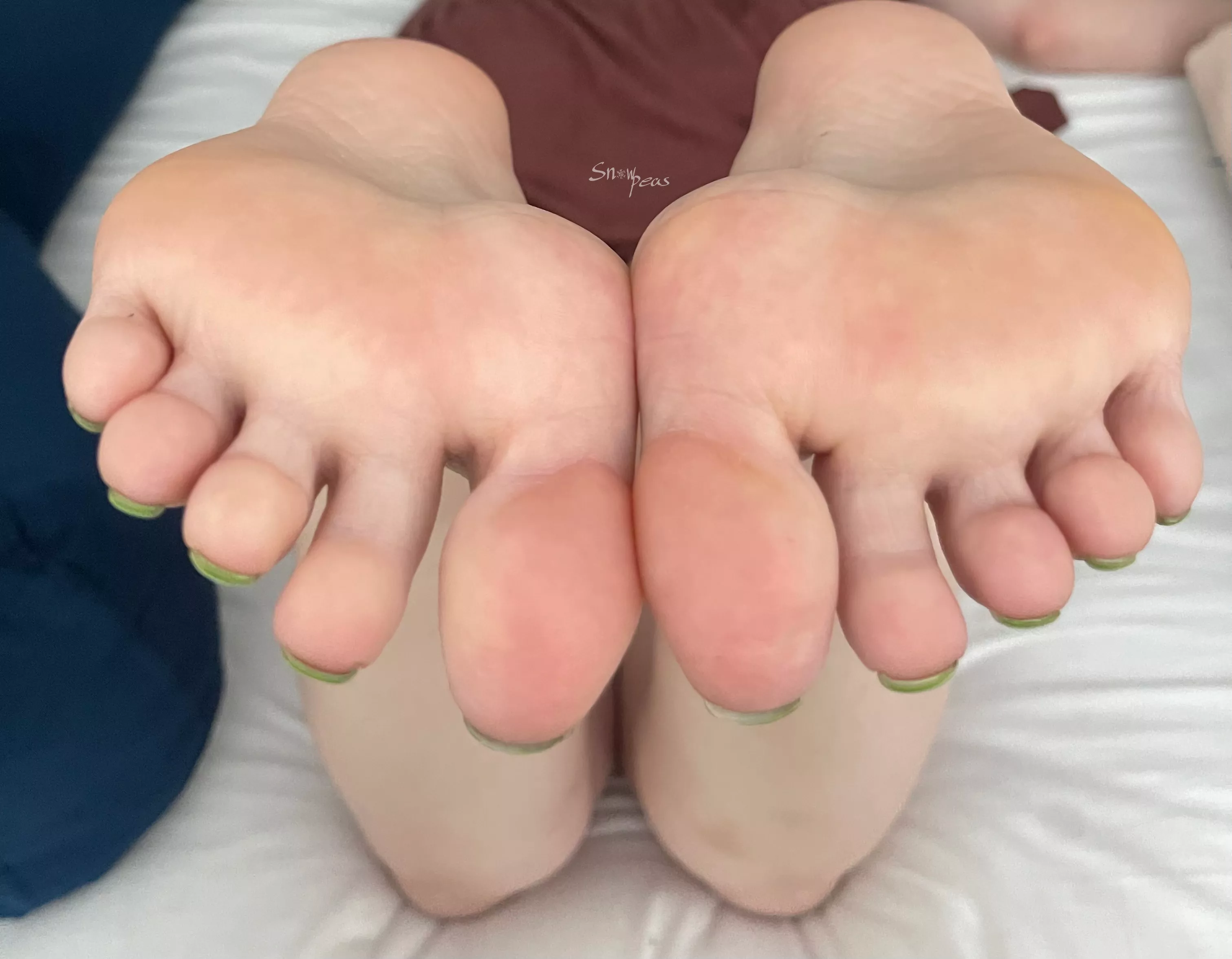 Close enough for you to smell it? 😈😏