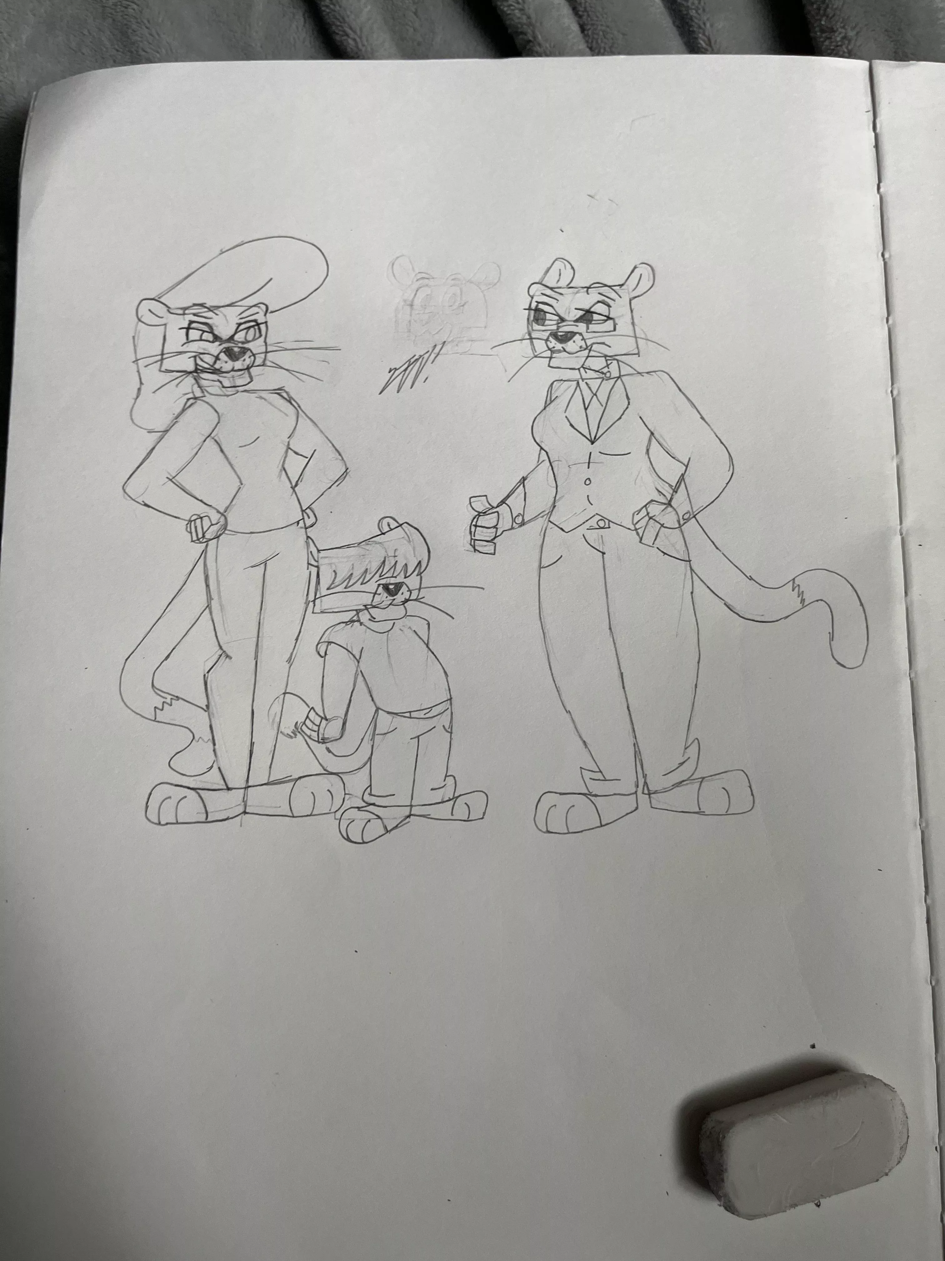 Hey guys remember me? Nobody is seeing my art? Am I shadowbanned?