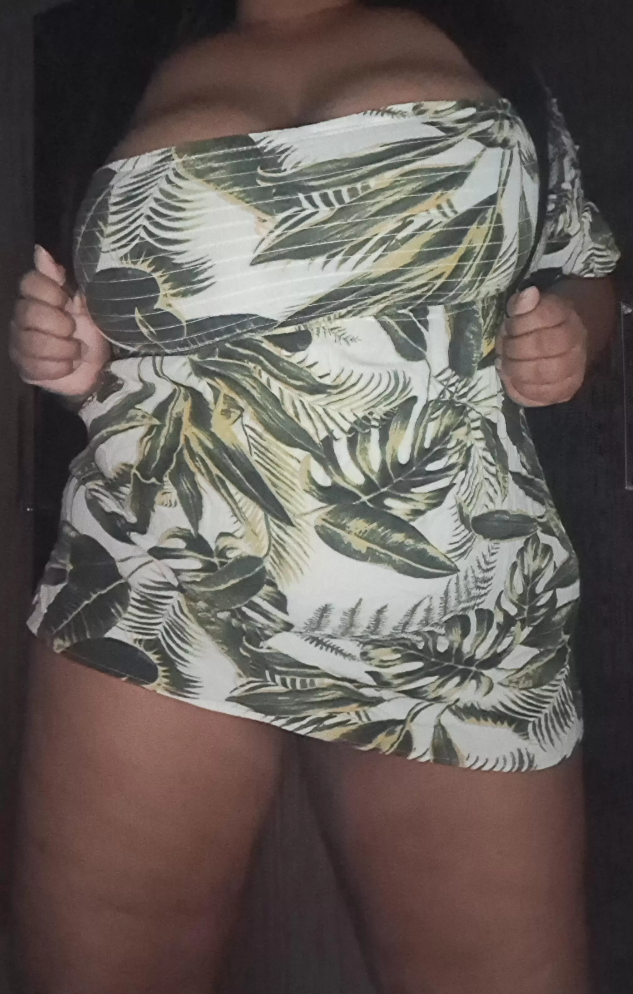 If you like thicc naughty latinas. Here I am papi