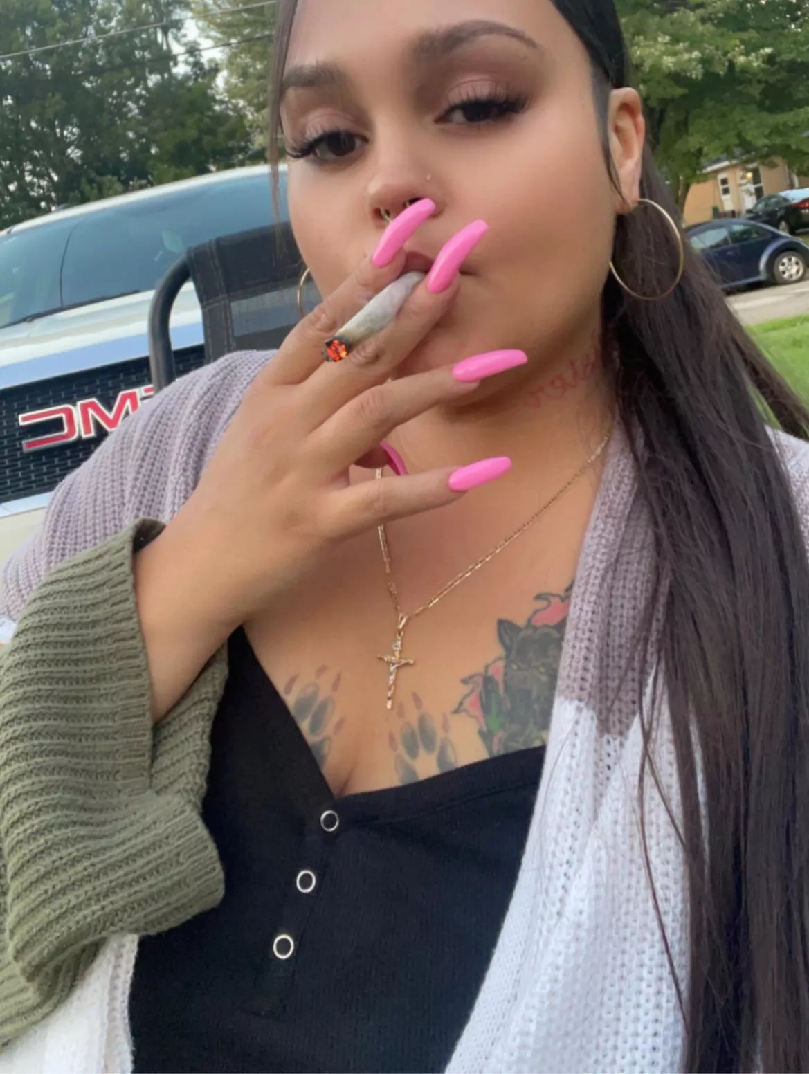 I’ll smoke a joint while you eat me out