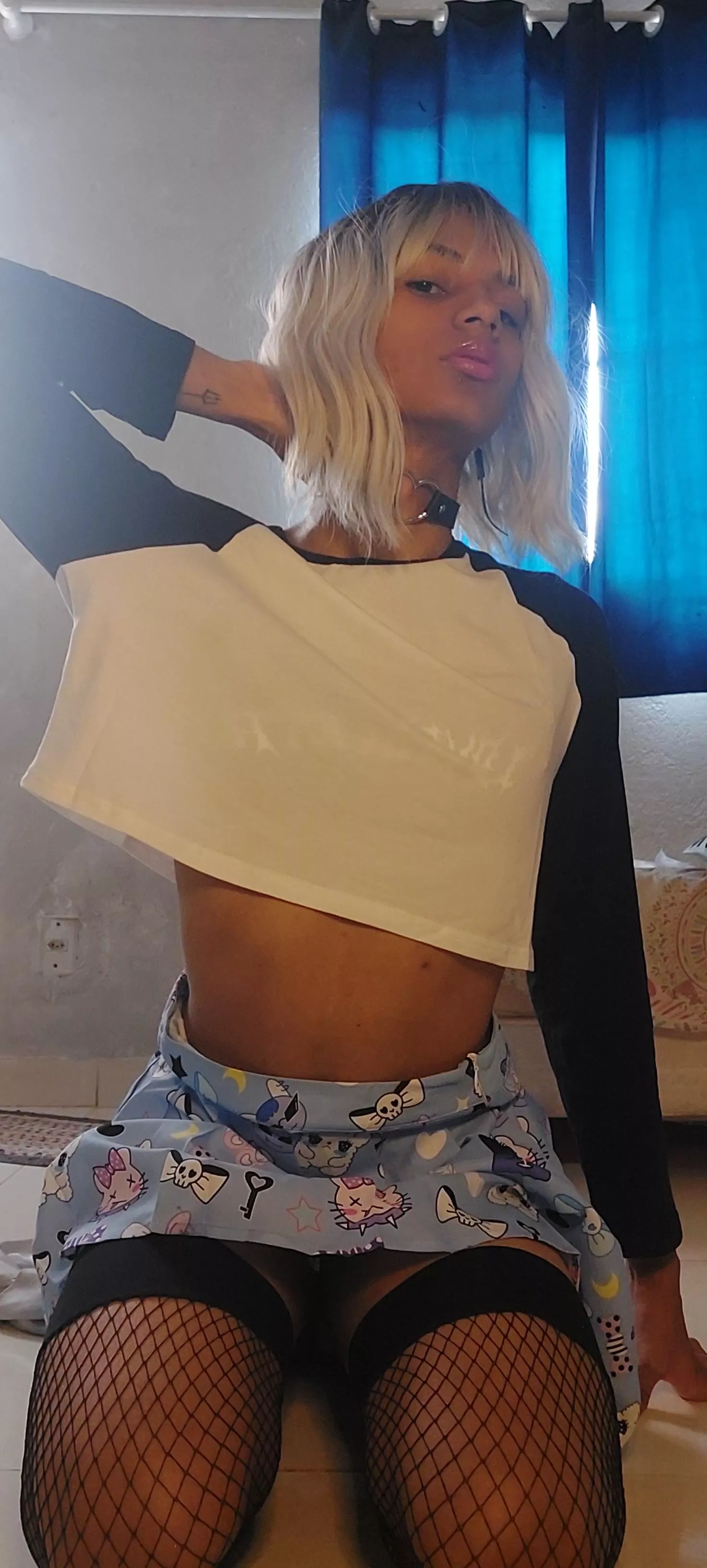 I'm happy, I'm taking pictures without having to use filters🥰😊