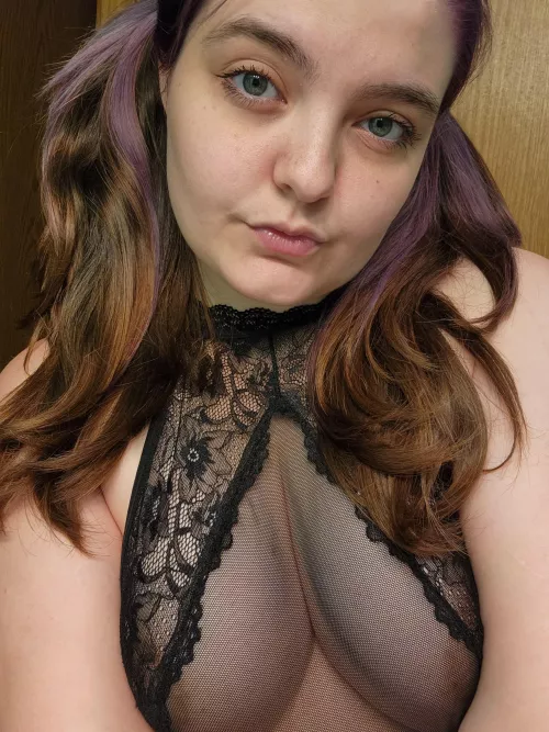 I'm loving the pigtails and this bodysuit!