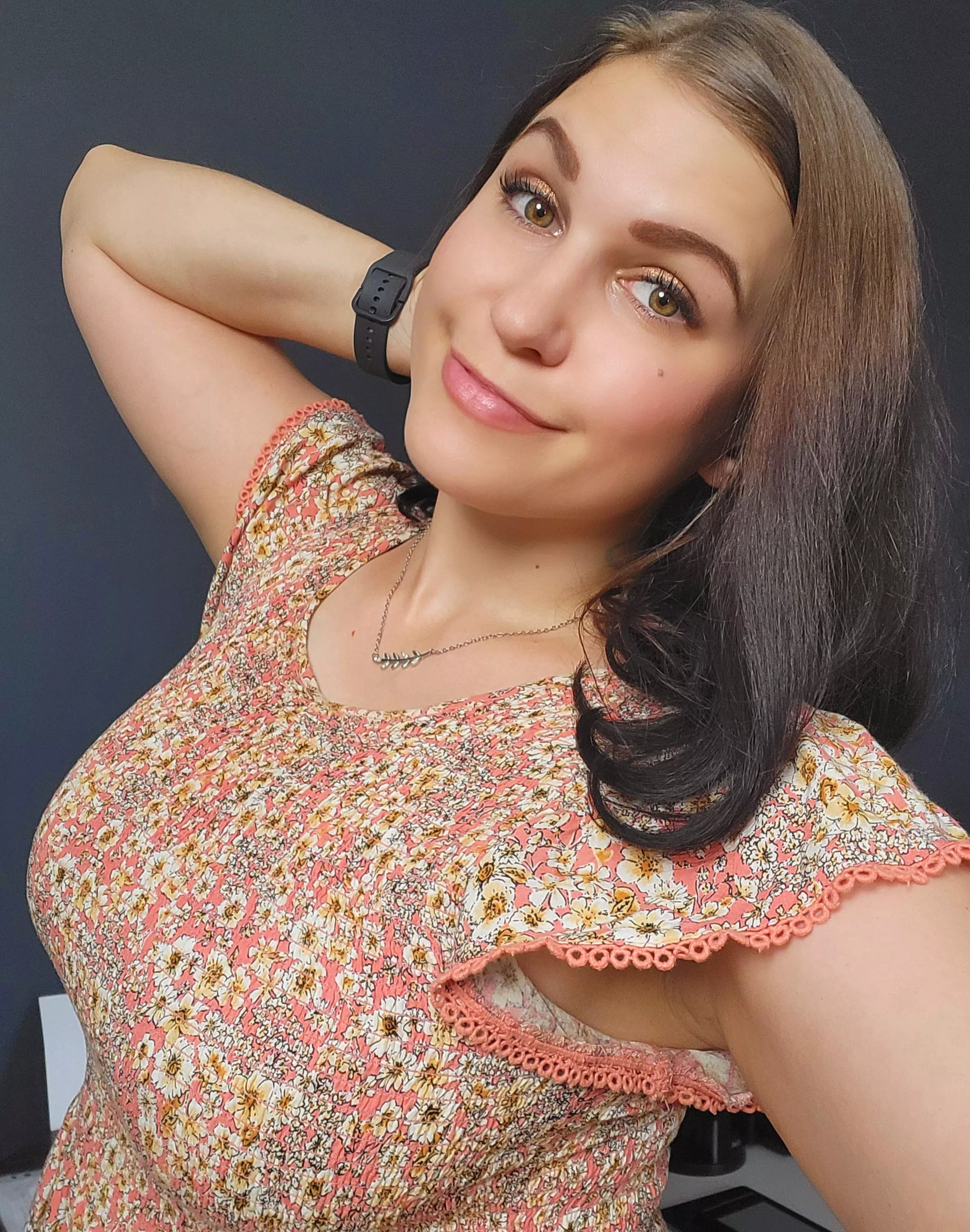 Let's get kinky tonight 🤤 [Tiny_hat] on @chaturbate