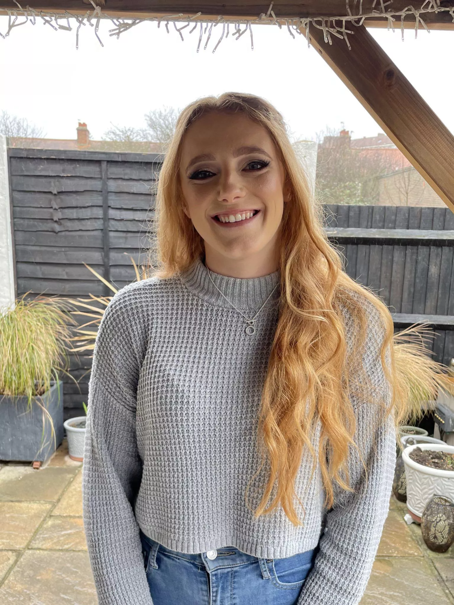 not used to wearing make up 🥰