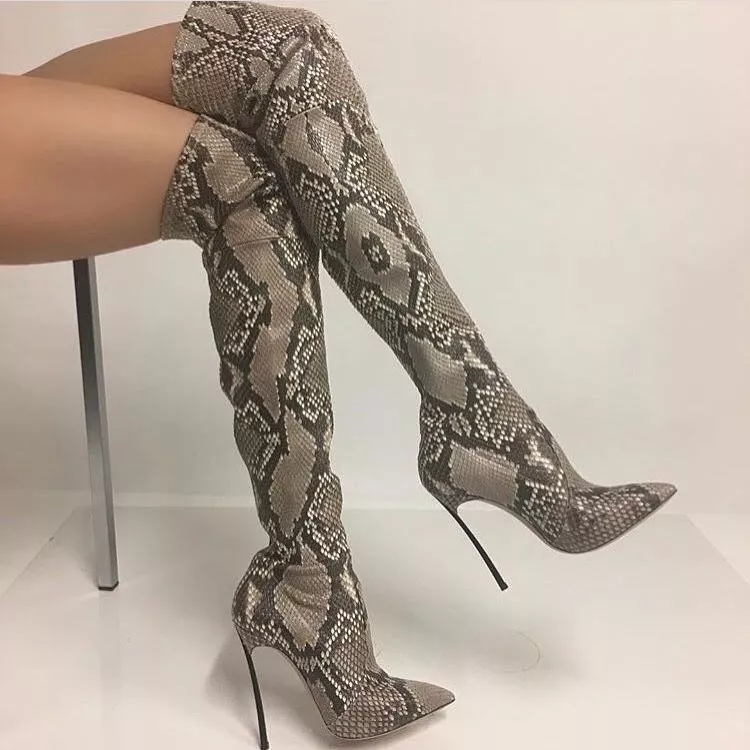 Snakes ? No, but boots sure!