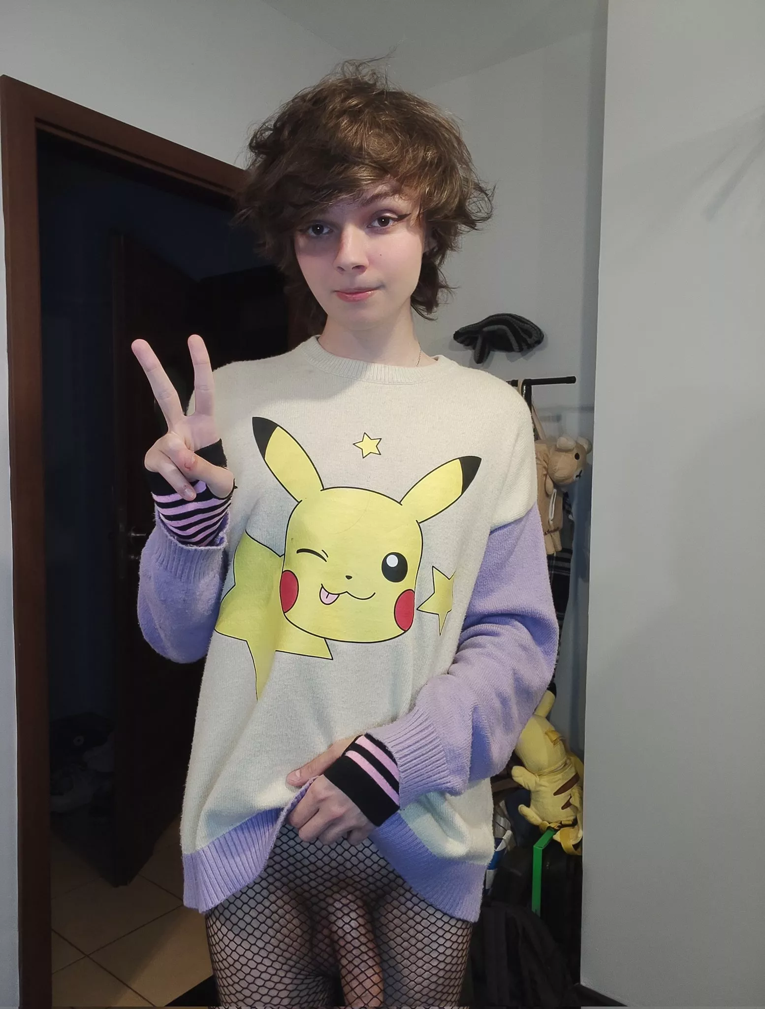 Who needs a femboy right now? 🩷