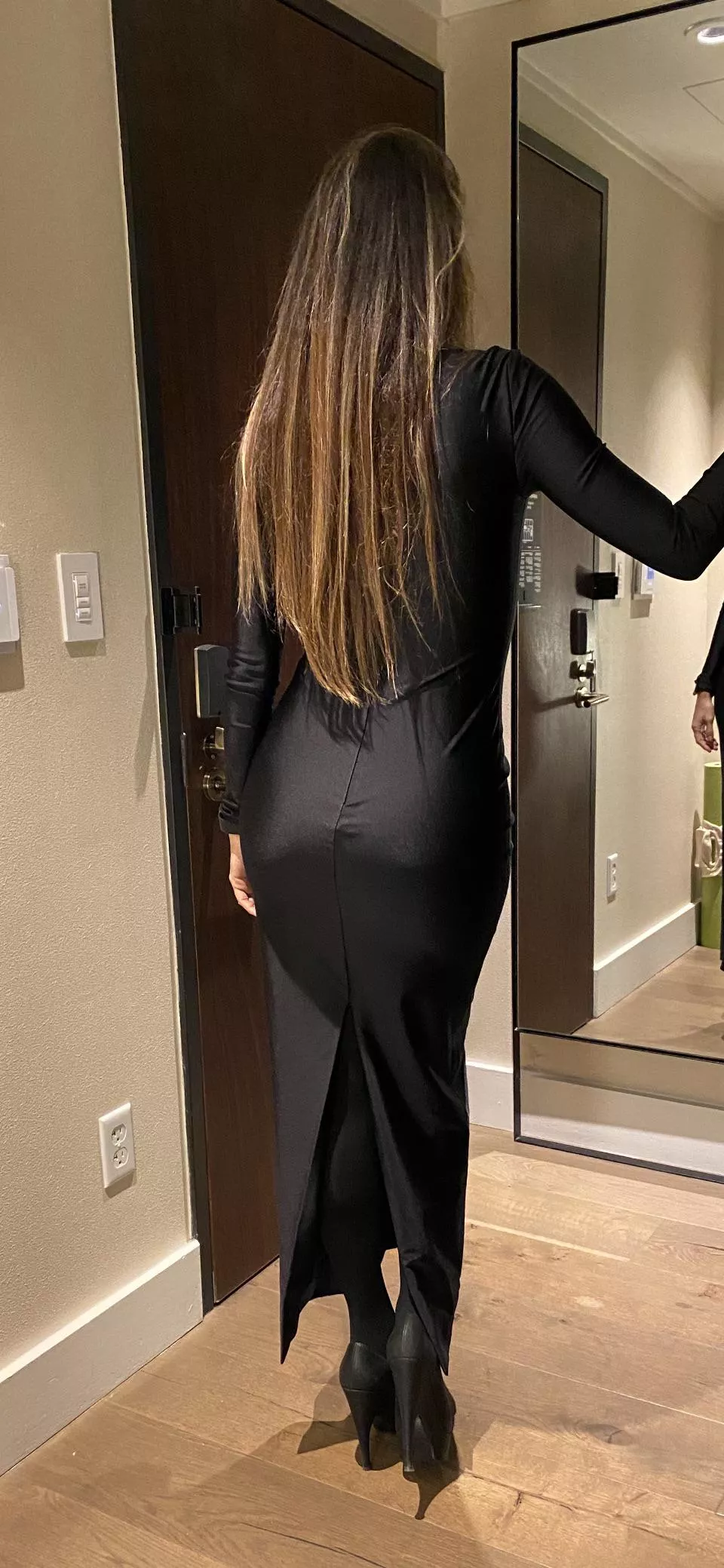 Would you fuck my 37 year old wife in this dress?