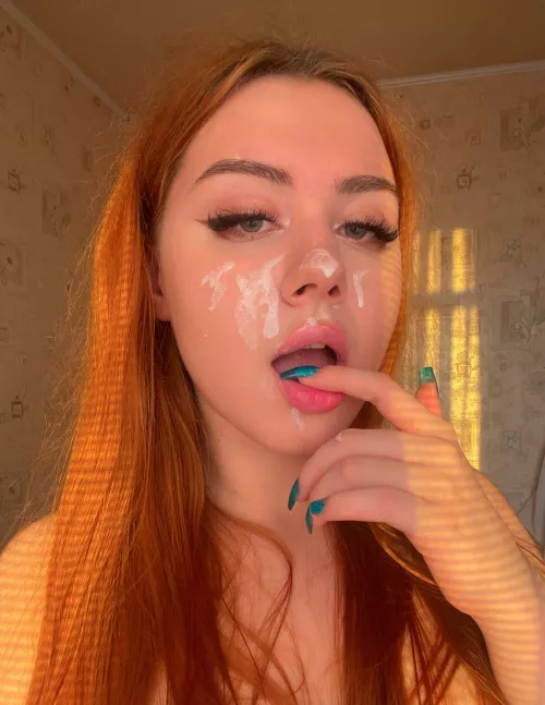 Cum on my face don't be shy