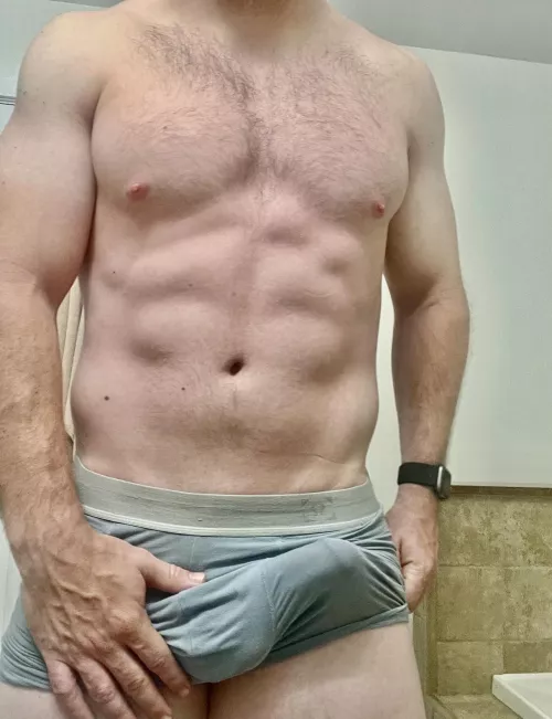 How’s my bulge?