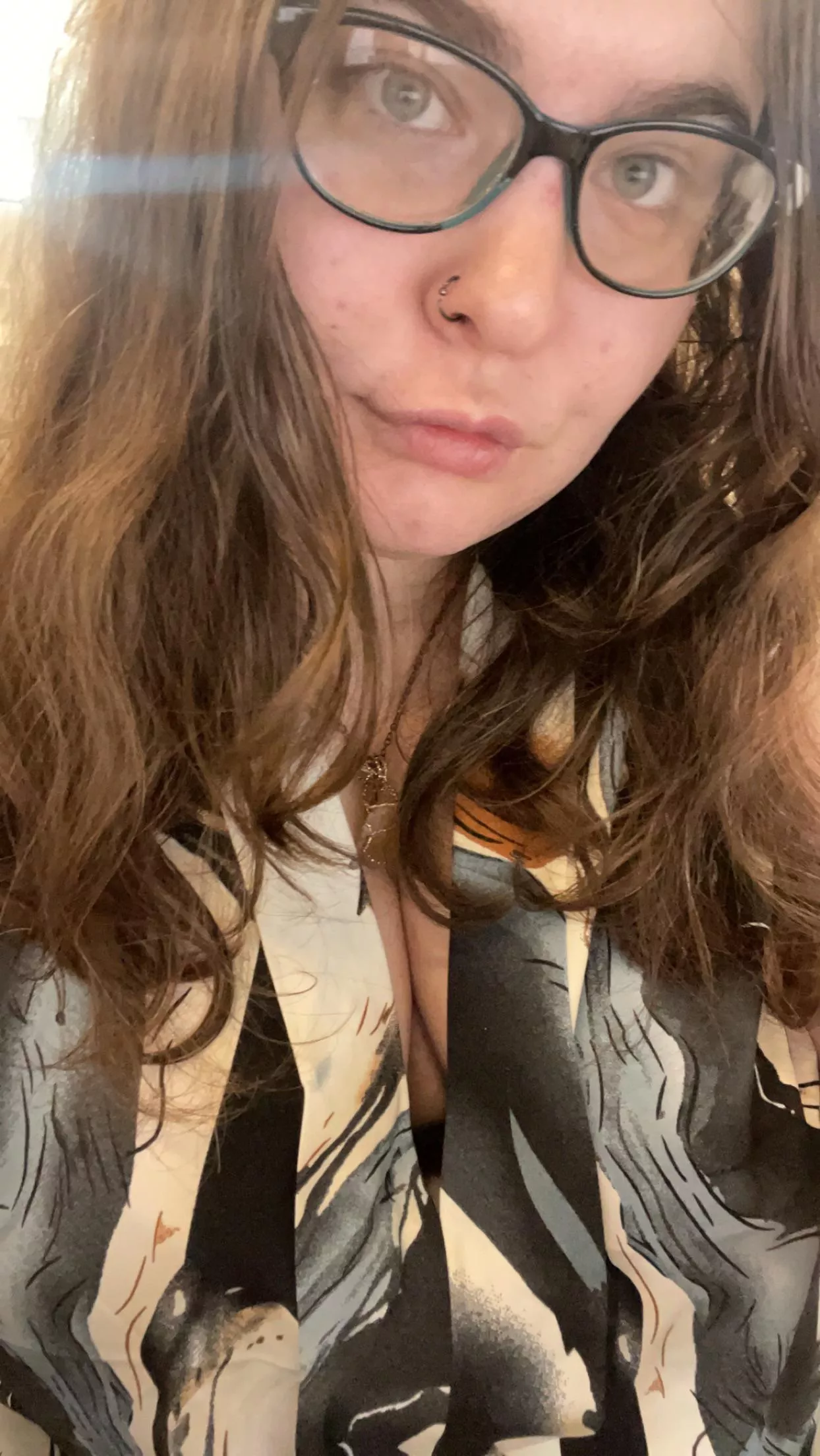 I look like a pretty librarian here 😜